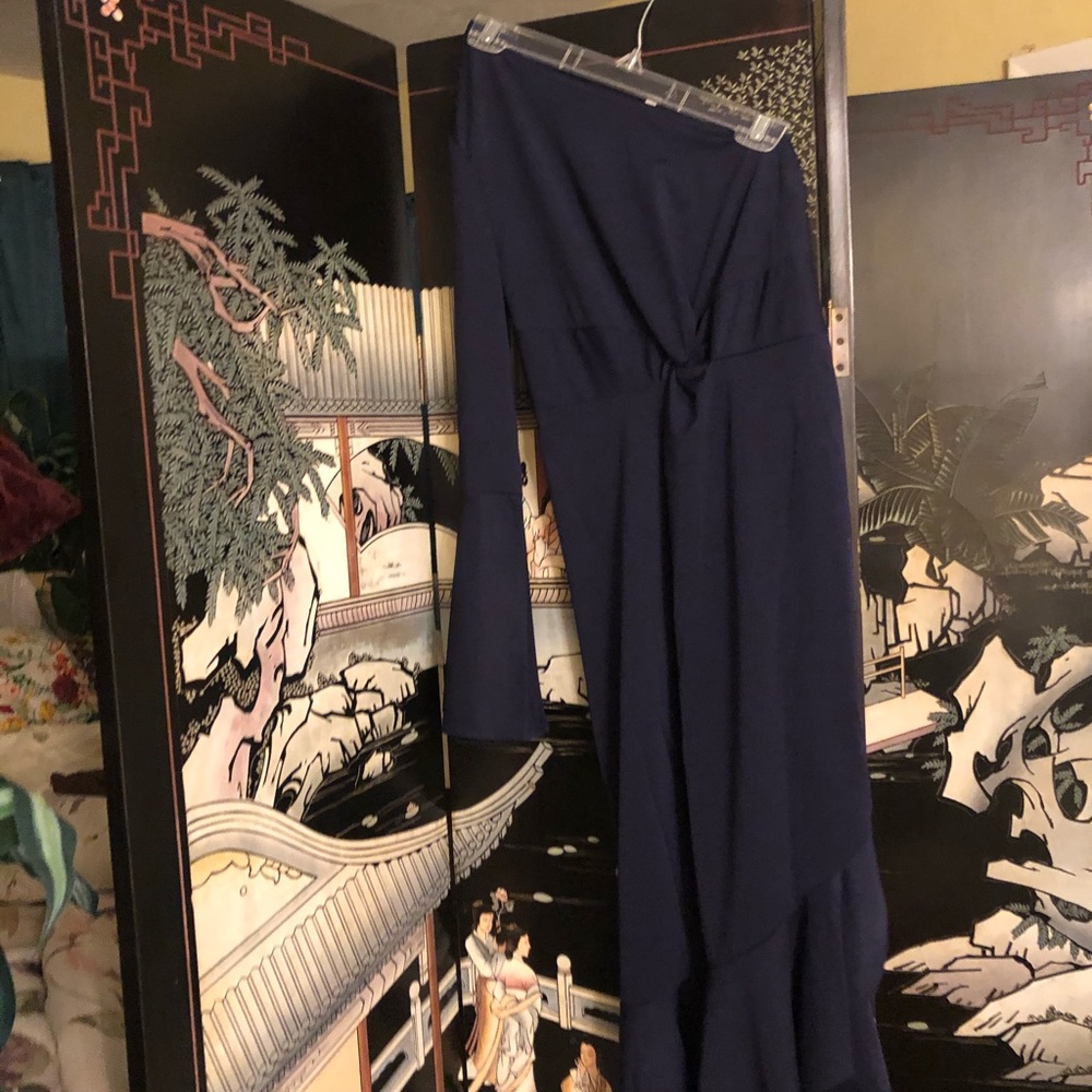 Dress - Picture 3 of 6